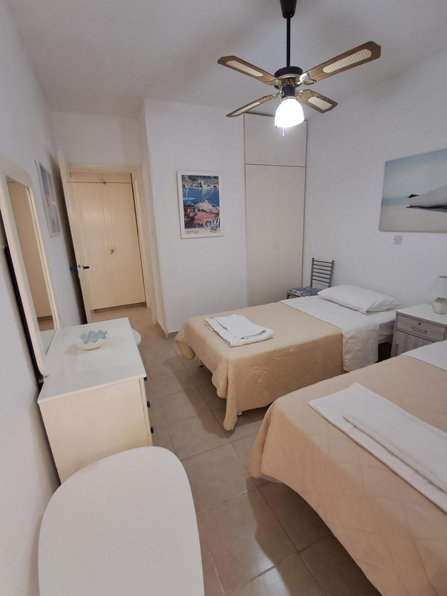 Lca2 Flat For You Apartment Larnaca Exteriör bild