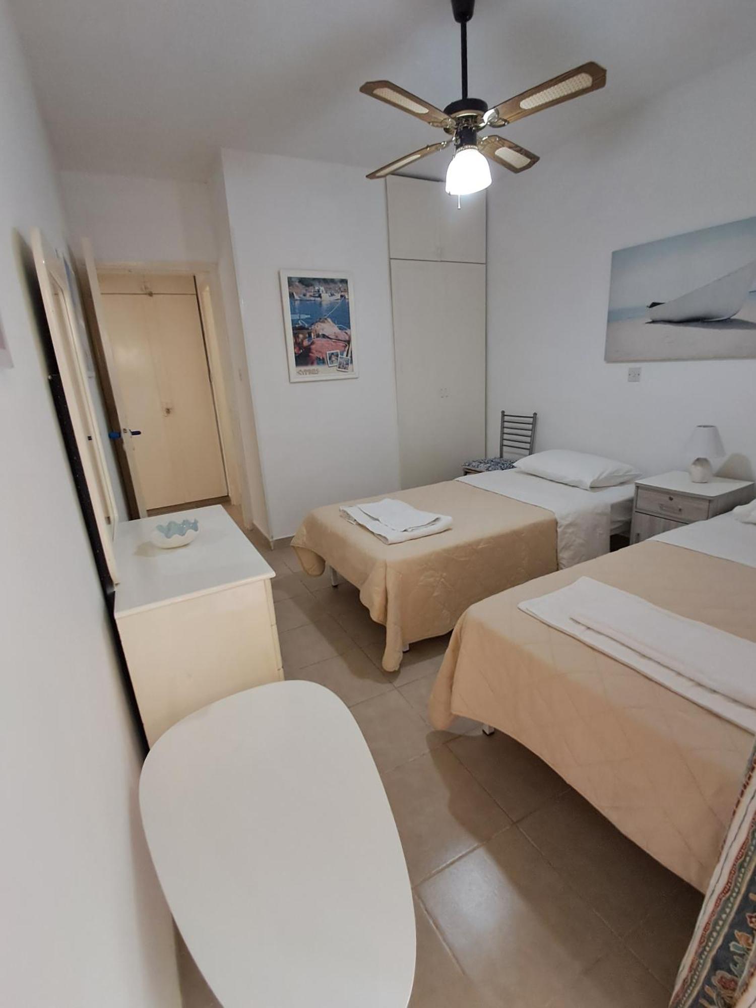 Lca2 Flat For You Apartment Larnaca Exteriör bild