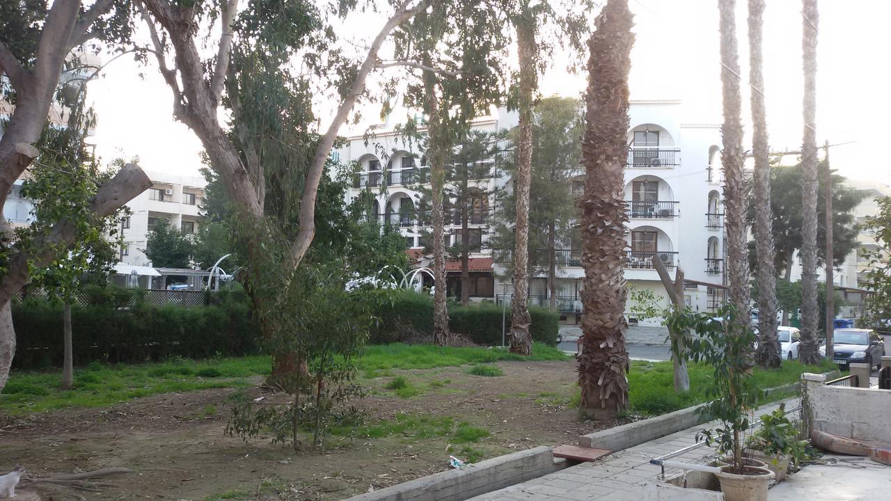Lca2 Flat For You Apartment Larnaca Exteriör bild